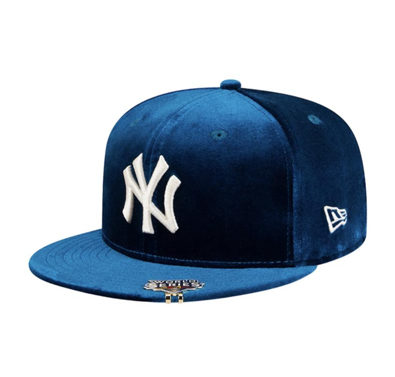 New York Yankees New Era MLB 59FIFTY 5950 Fitted Velvet Visor Clip