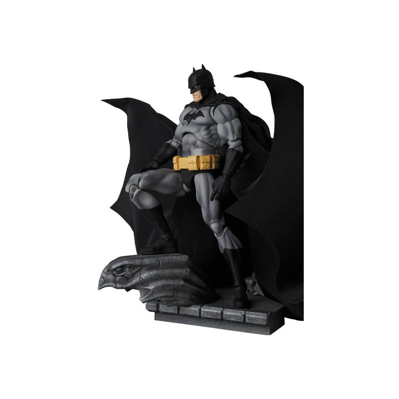 Batman: Hush - Batman (Black Suit) - Reissue - No 126 - Mafex