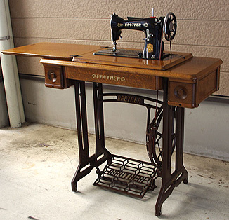 BROTHER ブラザー 足踏みミシン 箱型レトロアンティーク