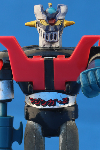 超合金・マジンガーZ・ 肩ボタン（初期型胸ミサイル発射装置省略した