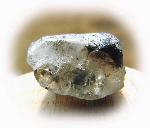 Amazon | フェナカイト ロシア ウラル マリシェボ産 フェナサイト 鉱物