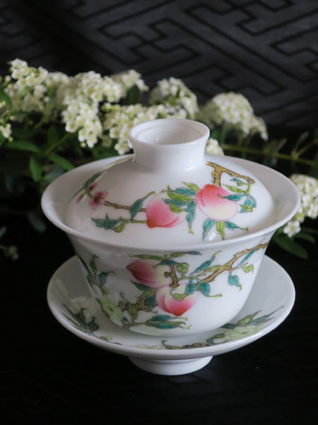 中国蓋碗「桃と蝙蝠」 | シノワズリー香蓮