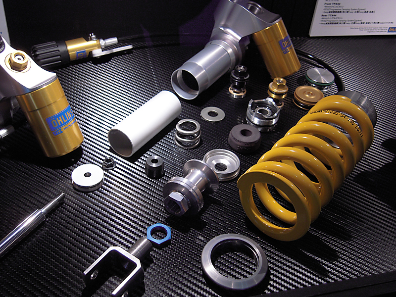 ZZR1400/ZX-14R用OHLINS KA128 TTXは39にサイズUP！ ｜ OHLINS日本国内