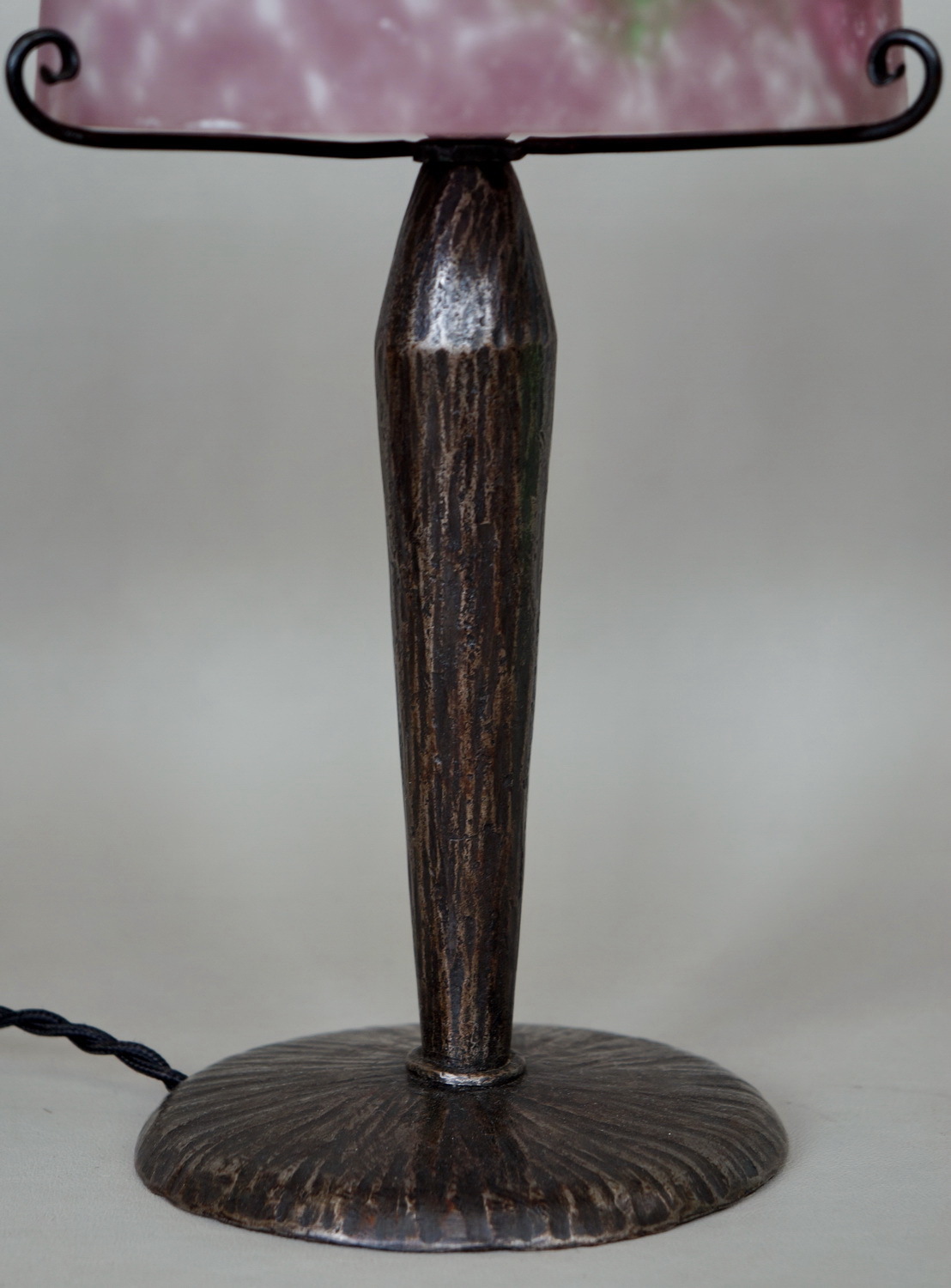 ランプ ミューラー アールヌーヴォー スタンドランプ 台は鉄 渦巻の
