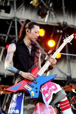 dragon ash ikuzone在籍時 メンバー全員サイン ドラムヘッド dragon