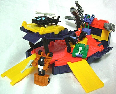 マイクロトランスフォーマー タンク基地ランドシェイカー （タカラ