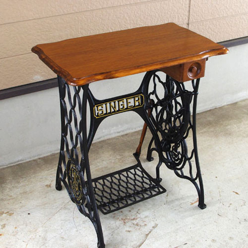 BOTHER足踏みミシンの鉄脚 アイアン テーブルに！ BOTHER足踏みミシン