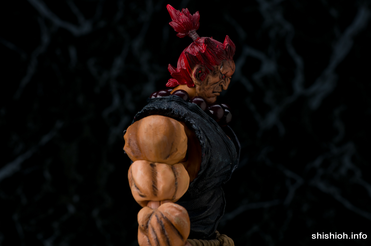 プレイアーツ改 ストリートファイター 豪鬼 開封品 台座なし