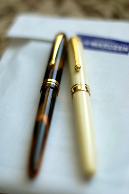 加藤製作所のセルロイド万年筆: tomizo1967のブログ