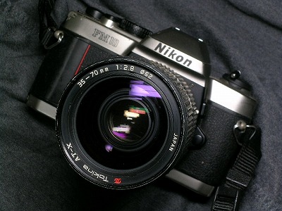 一眼レフカメラ：ニコン FM10について