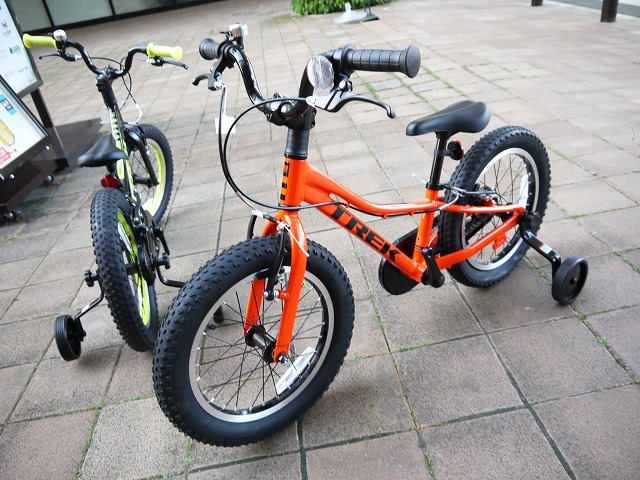 現行品】TREK PRECALIBER 16 オレンジ 手渡しのみ Trek Precaliber 16