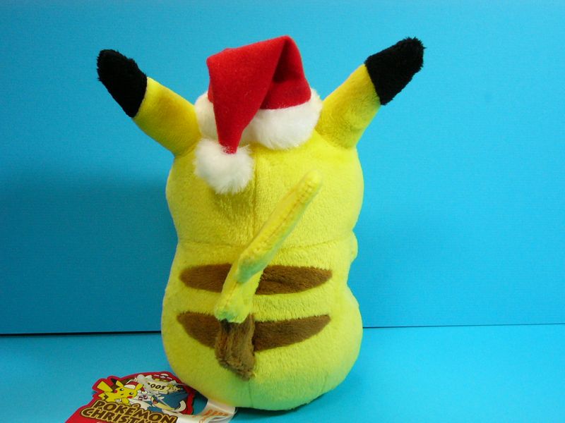 ポケモンセンター製 ピカチュウ サンタ チェーン付きマスコット