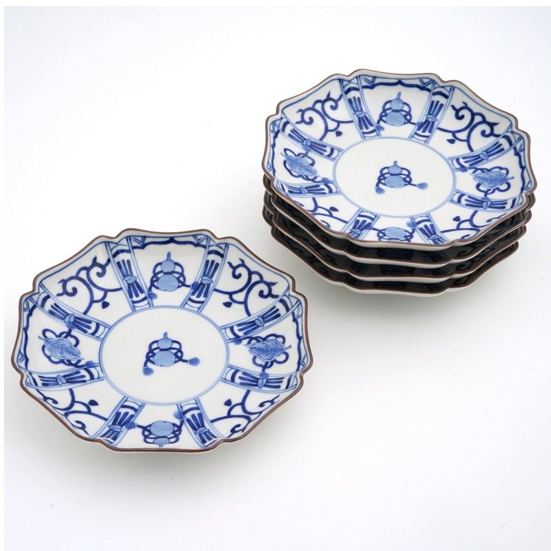 九谷焼 伝統柄 【九谷焼】6号皿揃 染付宝尽くし〈5枚〉 |皿や鉢など和