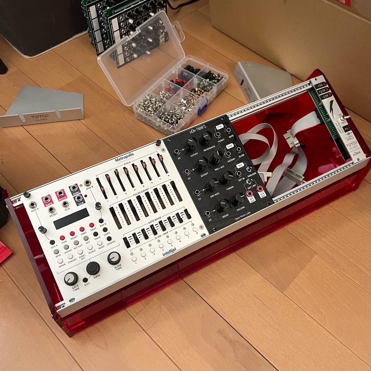 アクリルモジュラーシンセケースDIYガイド | Takazudo Modular