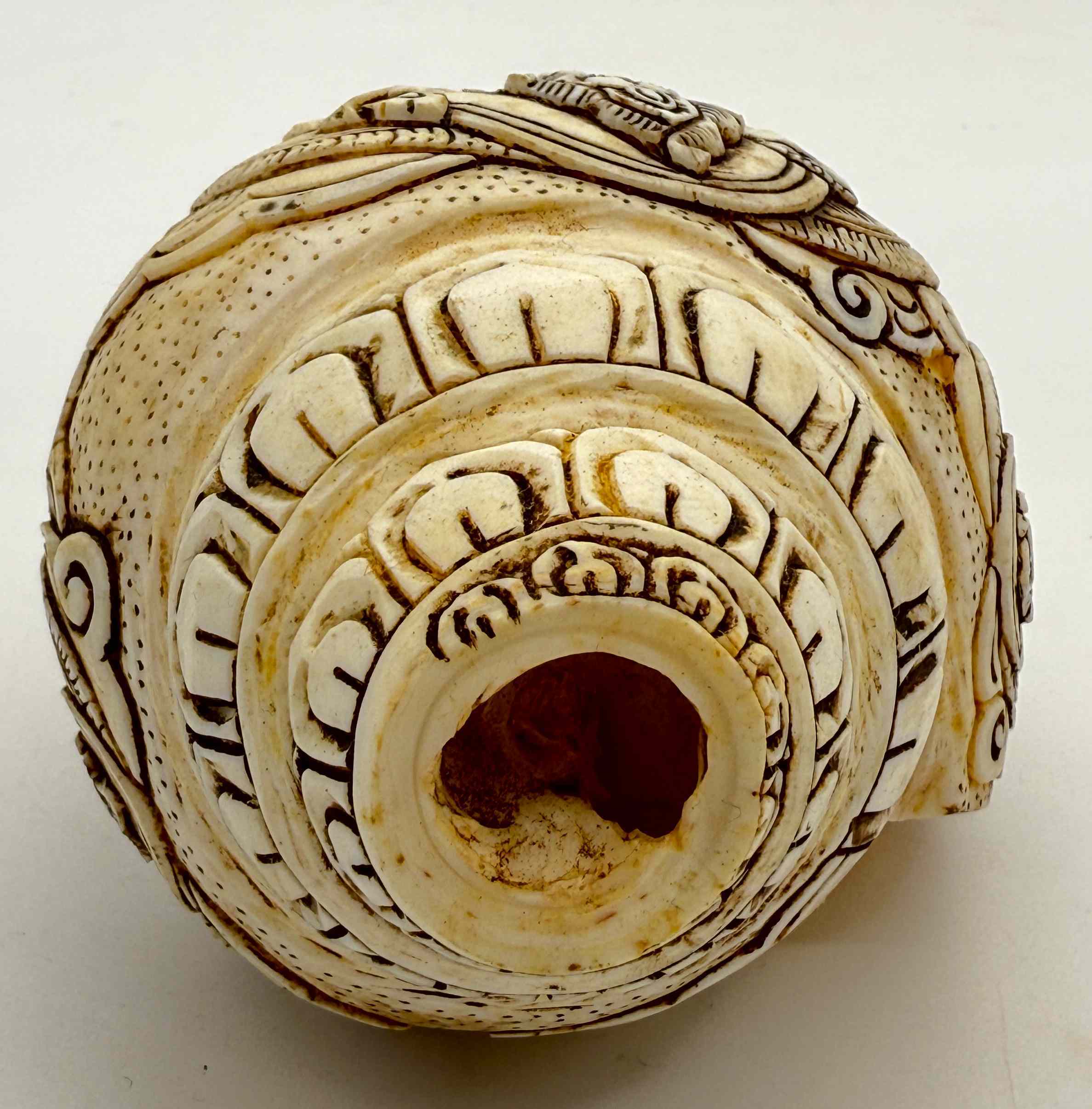 ◇チベット密教法具 法螺貝（シャンカ）クベーラ（毘沙門天