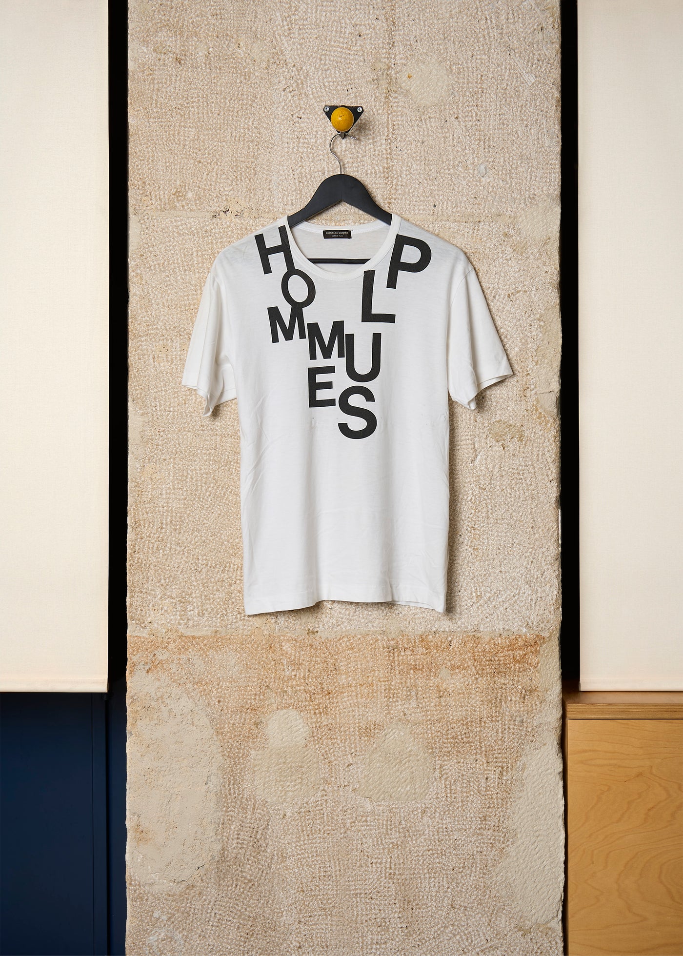 CDG HOMME PLUS WHITE SPELLOUT TEE 2000's - Medium – The Archivist