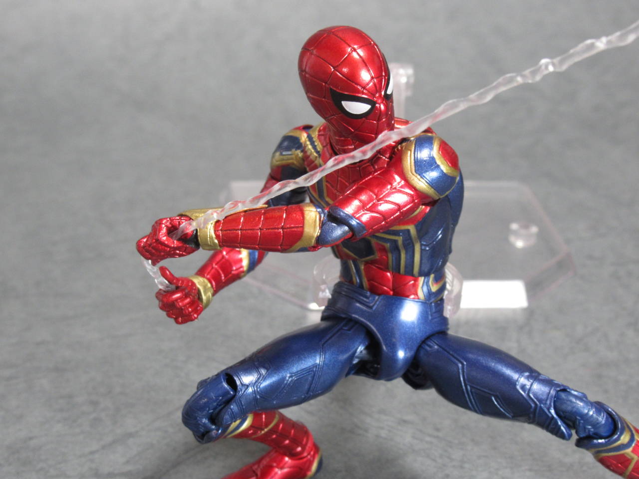 MAFEX IRON SPIDER アイアン スパイダー レビュー | TOYHOUND