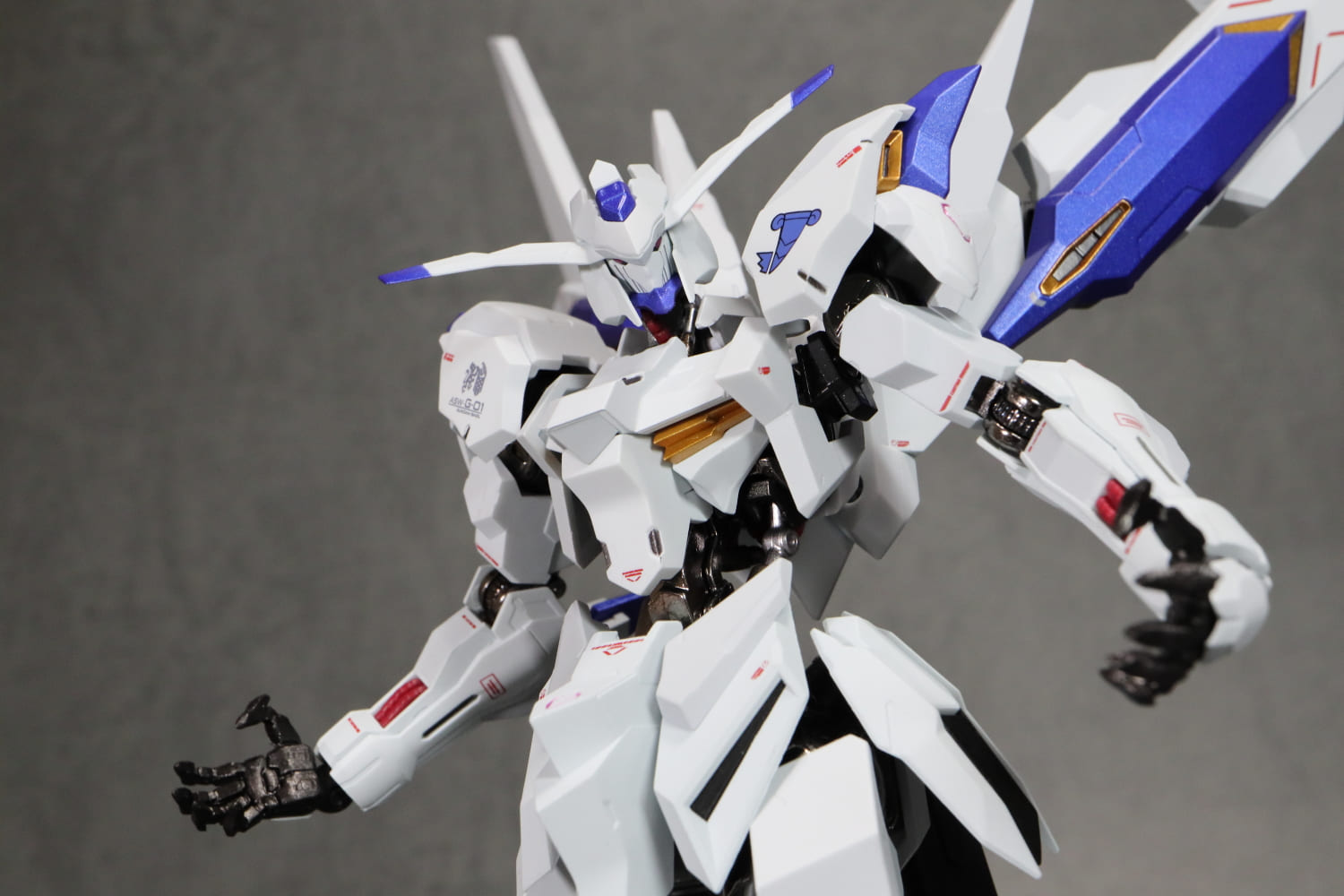 L ROBOT魂 ガンダムバエル L ROBOT魂 ガンダム バエル METAL ROBOT魂