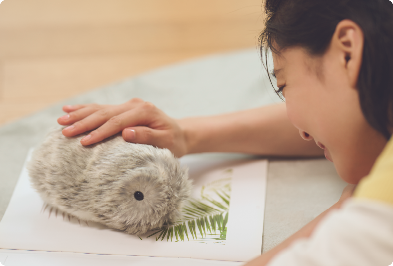 新品 AIペット コミュニケーションロボットmoflin モフリン ゴールド