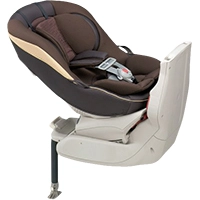 ゼウスターン Combi コンビ チャイルドシートのレンタル | ゼウス