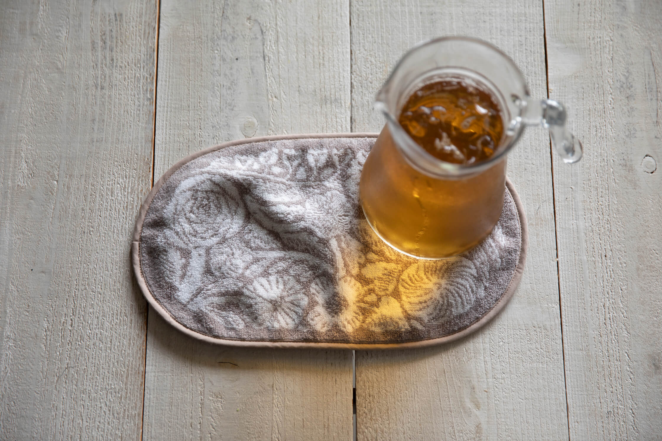 Yasashii Towel PRESENTS 鹿児島睦さんのオーバルタオル。 - ほぼ日刊