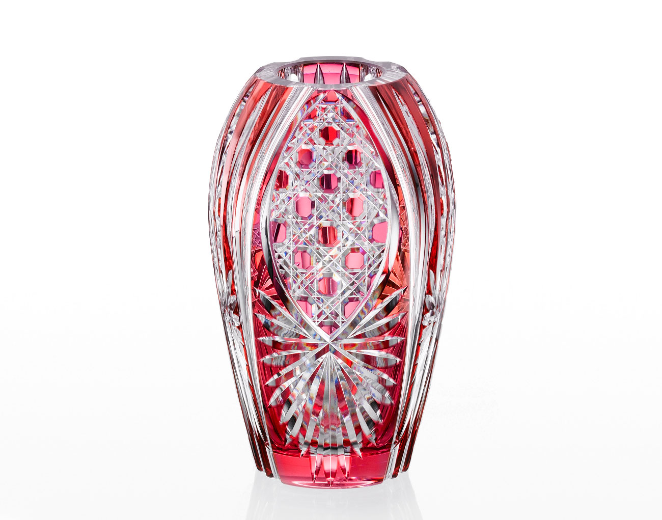 江戸切子 花瓶＜笹っ葉に八角籠目紋＞ | カガミクリスタル