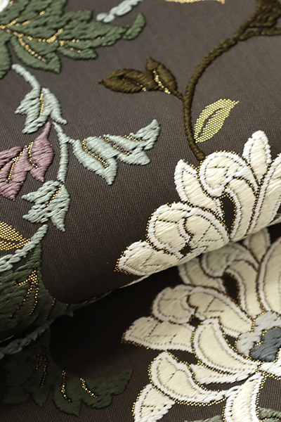 銀座【帯4438】西陣 織文意匠鈴木製 袋帯 菊牡丹唐草文（西陣証紙 紙箱