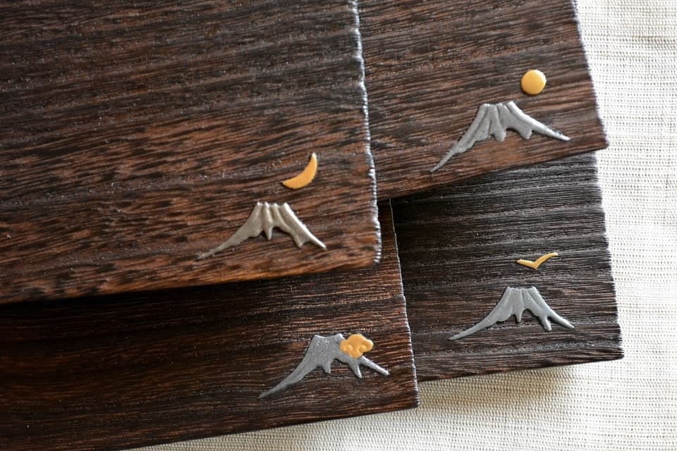 干菓子盆 (無地 / 蒔絵) ｜ 軽くて扱いやすい天然木 (桐) 製のお盆