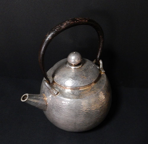 四代 秦蔵六 銀瓶 特大 ＜共箱＞ 販売 | 【骨董品買取】日本全国対応