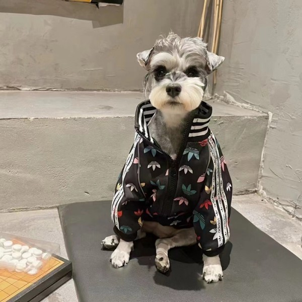 スポーツブランド アディダス 犬ウェア 犬のジャケット パロディ