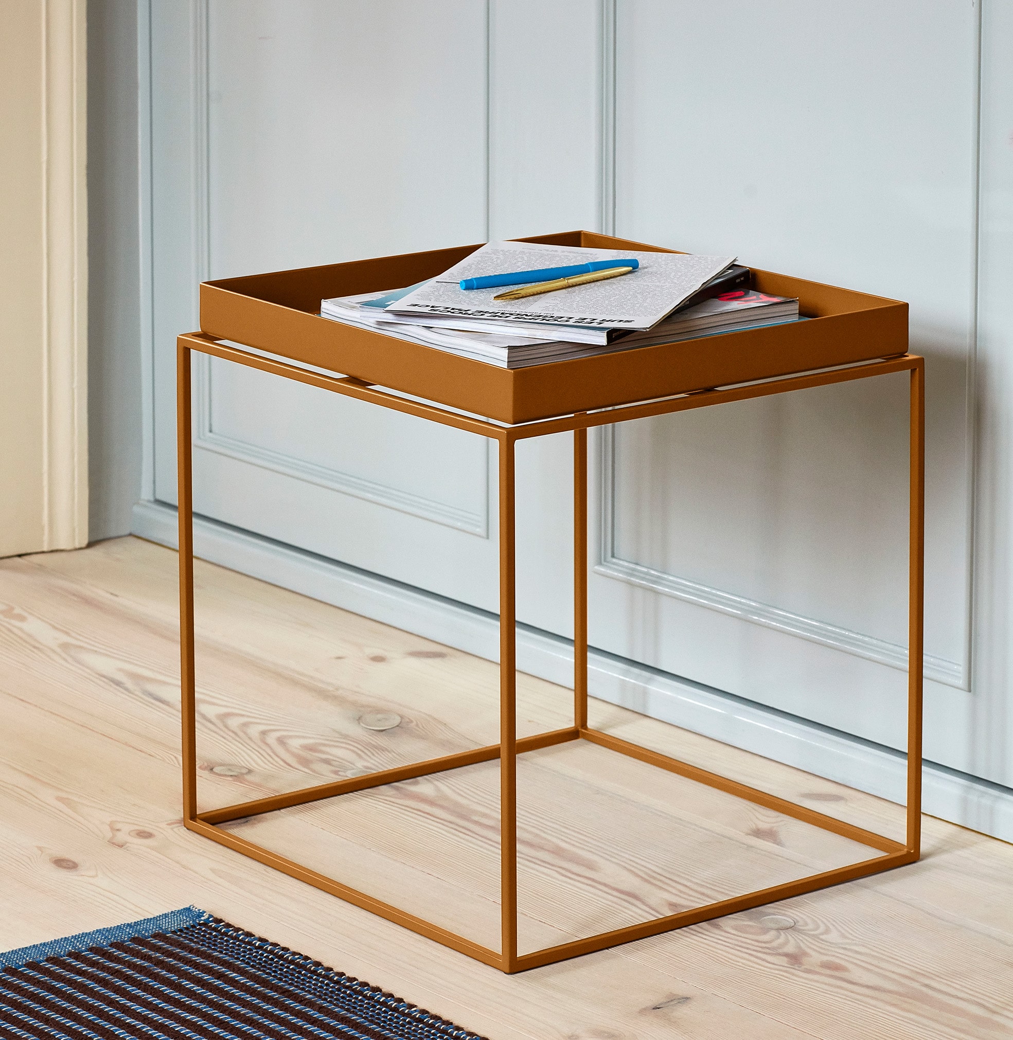 TRAY TABLE S｜北欧デンマーク インテリアブランドの通販サイト【HAY