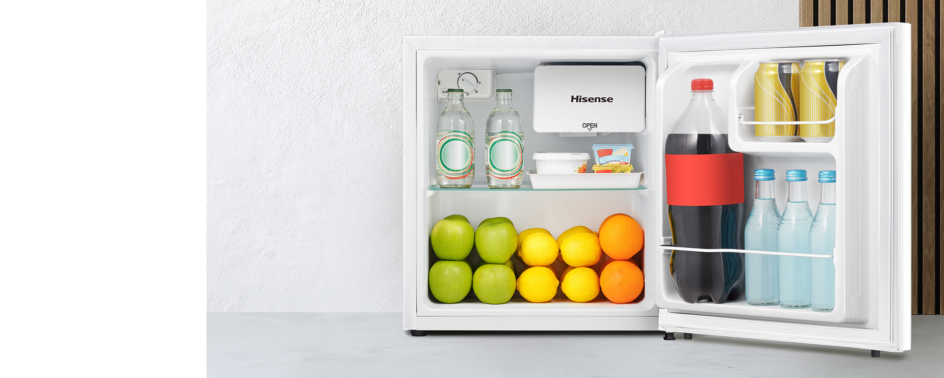 Hisenseノンフロン冷蔵庫45L 2024年製HR-A45S除菌・清掃済み Hisense