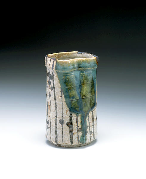 織部火入 - MIHO MUSEUM 古織部 赤織部 釉垂掛 敷瓦 重厚 釜敷 茶道具