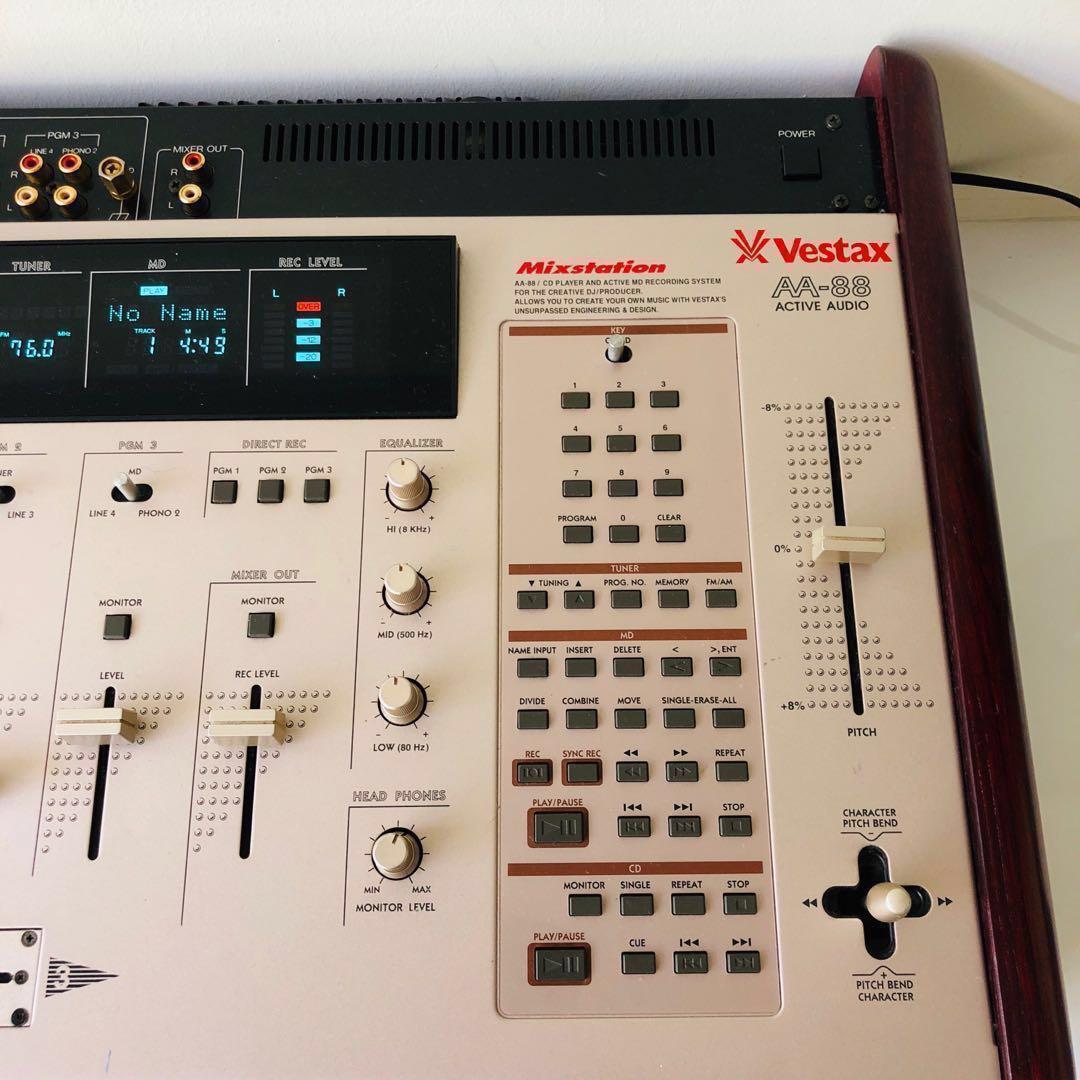 Vestax AA-88 [MiniDisc Wiki]