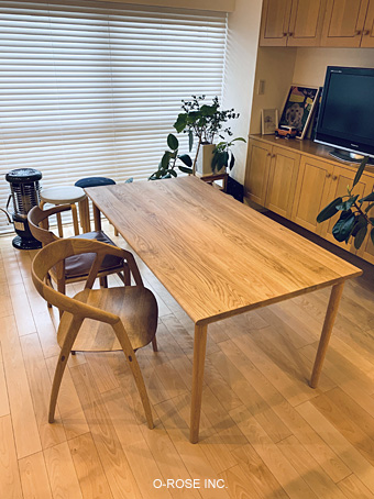 オー・ローズ ファニチャー 村澤一晃さん 宮崎椅子製作所 MMテーブル