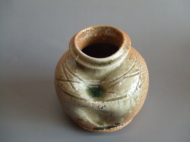 信楽 うずくまる 花入☆蔵出し☆貴重☆】信楽焼 蹲(うずくまる) 壺花入 古