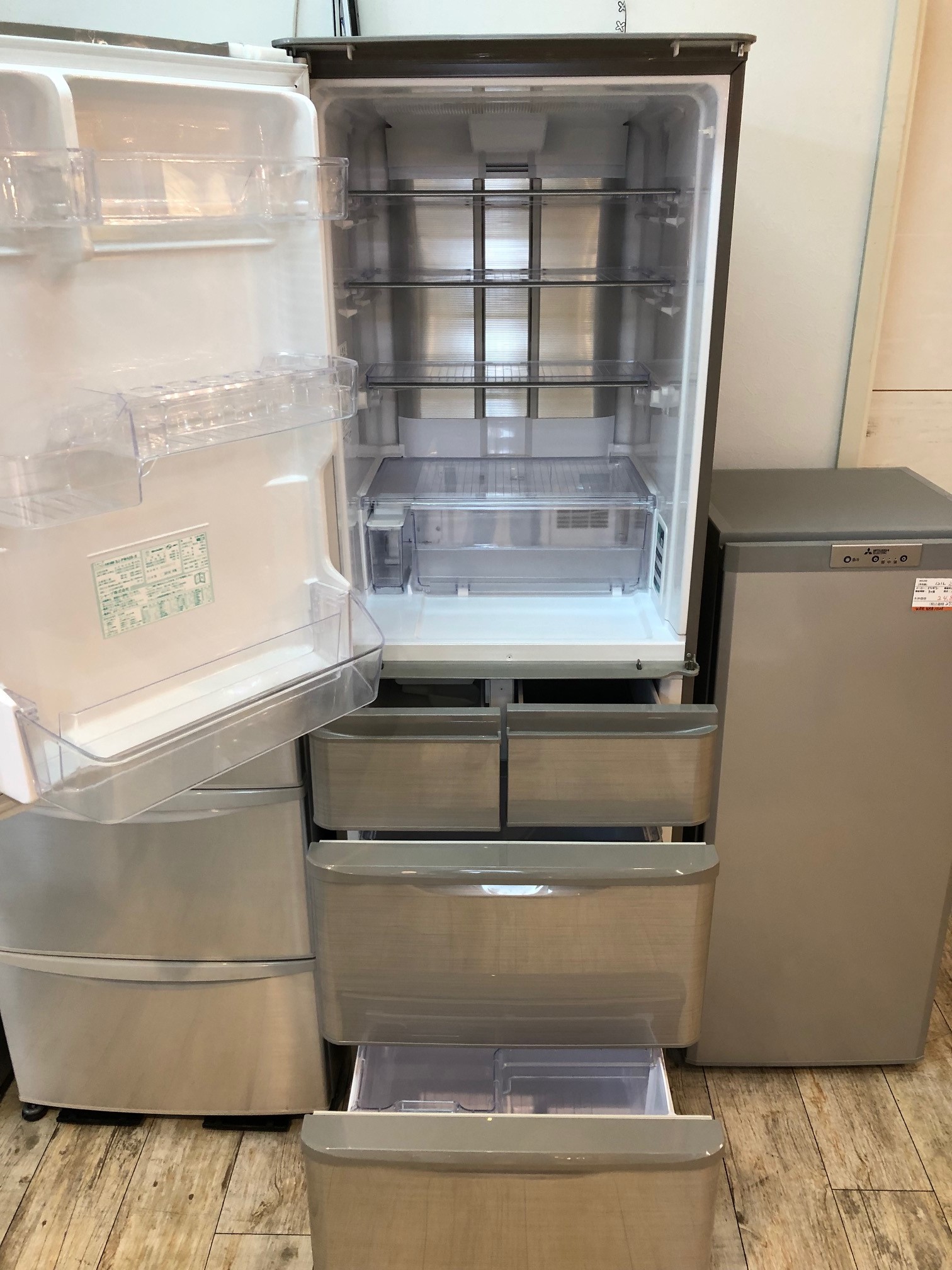 2014年製 シャープ SJ-PW42A-W 424L冷蔵庫 日本製 両開き シャープ SJ