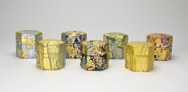 文化勲章 藤田喬平 手吹 飾筥 春千里 潤織箱 文化勲章 藤田喬平 手吹