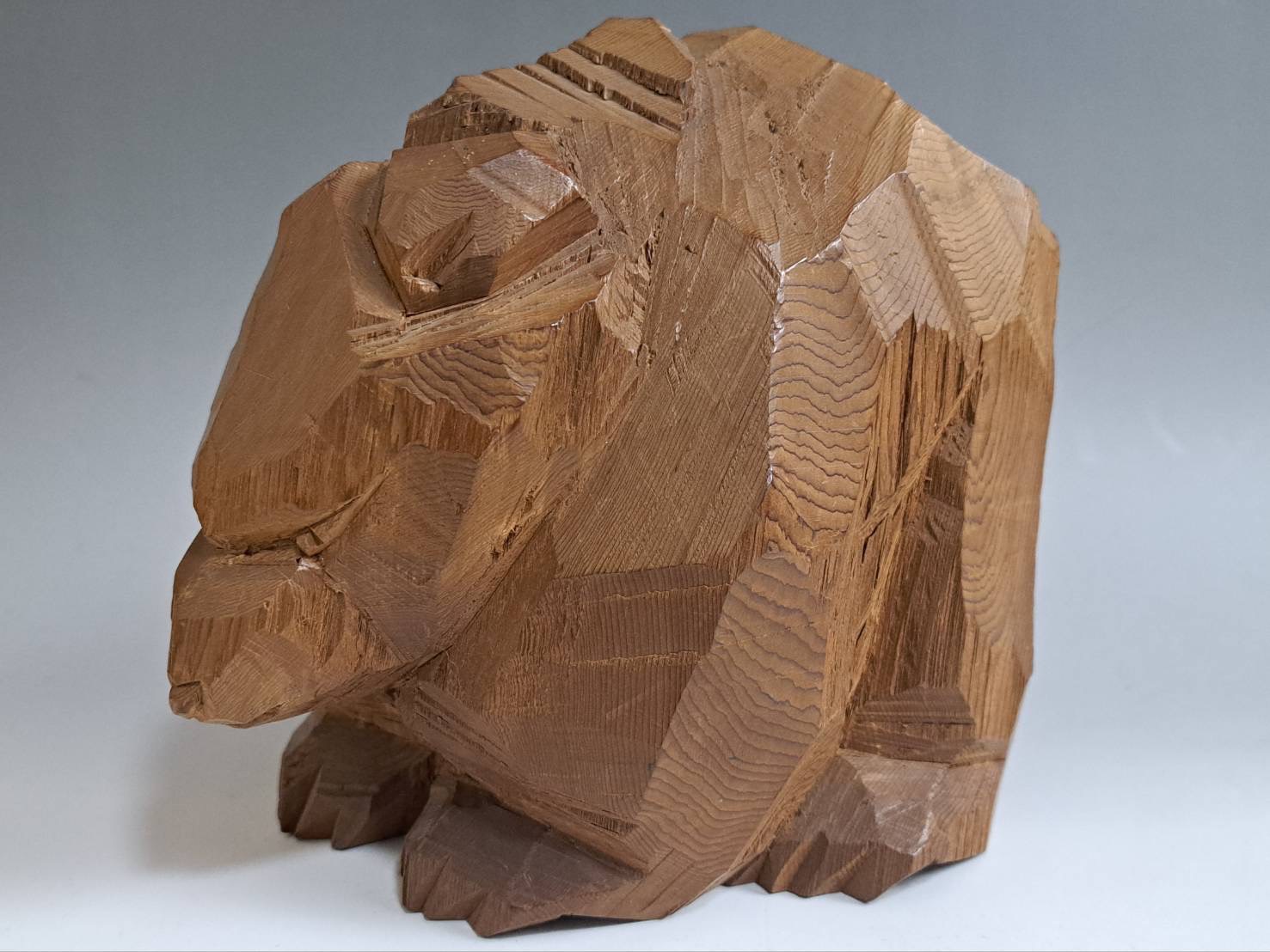 八雲 柴崎重行 彫刻熊 志 木彫り 柴崎重行 木彫り熊 | 新栄堂