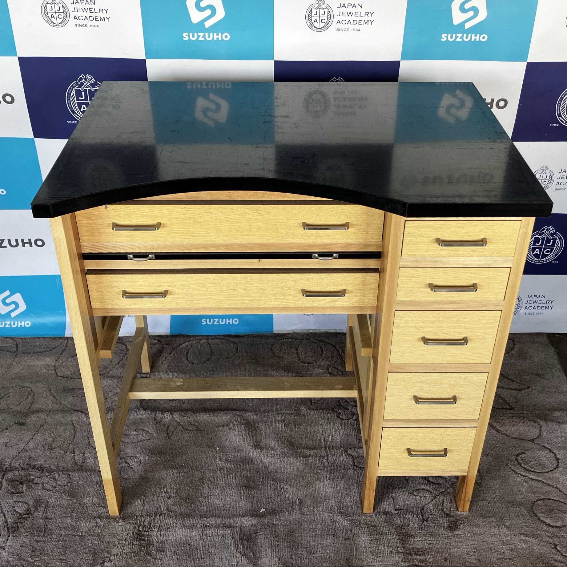 彫金机N（天板黒/本体白白/片袖）送料（別途お見積り）【お問い合わせ