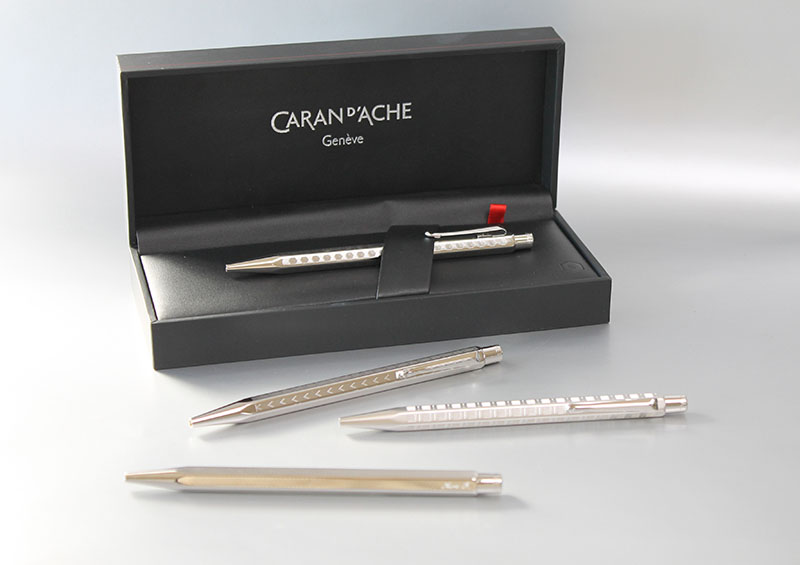 スイスジュネーブの職人魂が産んだ究極のボールペン。カランダッシュ
