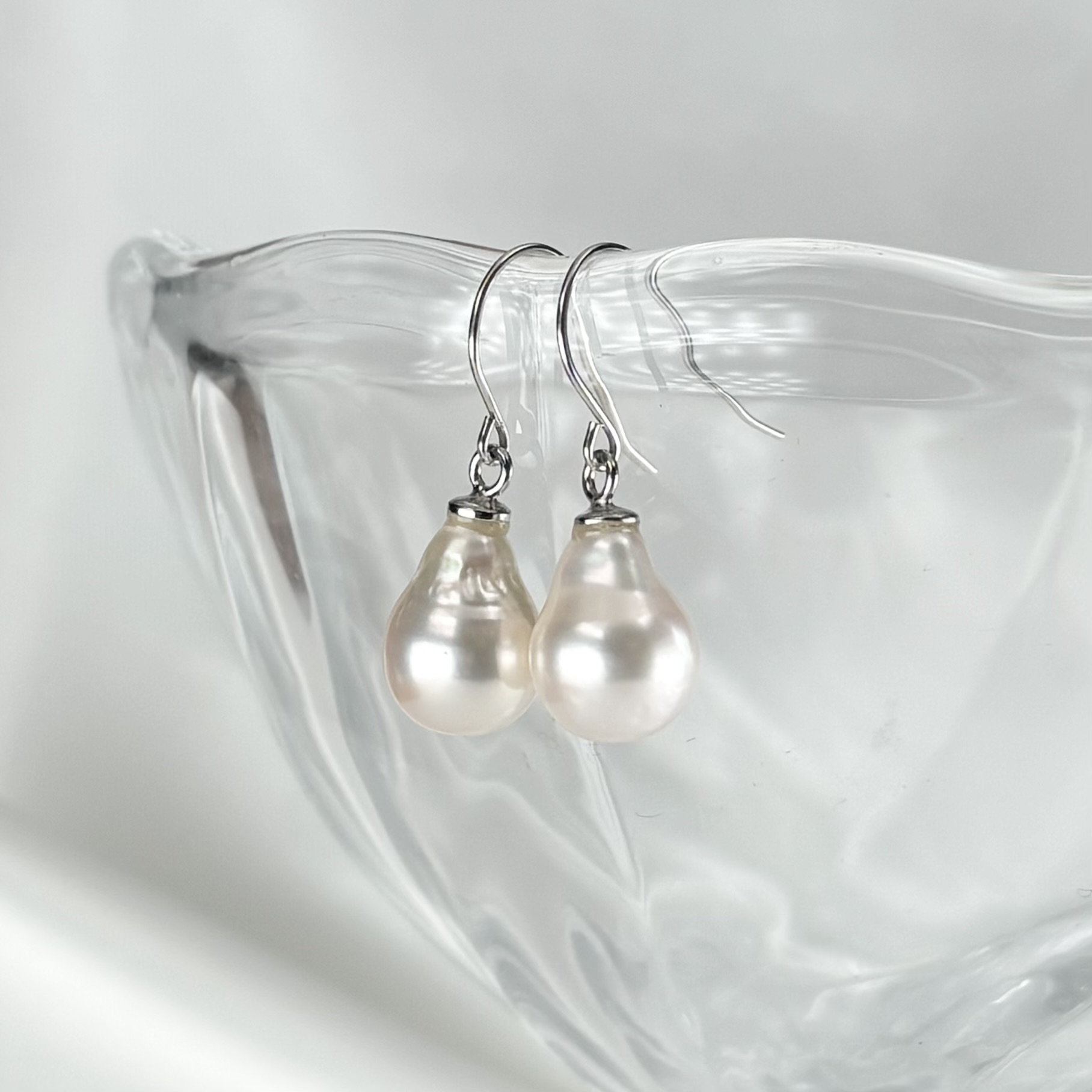 アコヤ本真珠 ドロップ型パールピアス バロック 7.5-8mm フック型