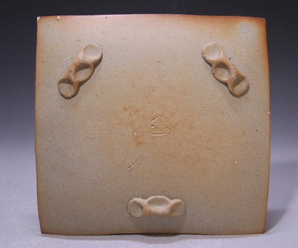 馬場隆志 作 「備前黒角皿」 ～備前焼専門卸小売店 川口陶楽苑～