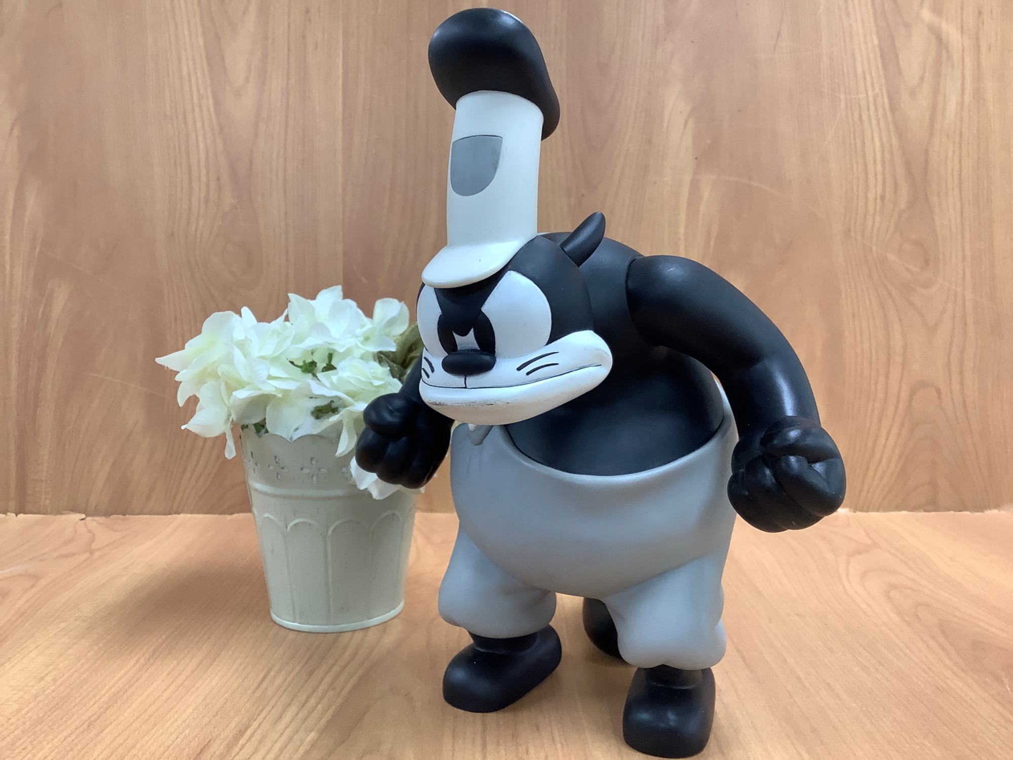 長年の愛されキャラ♪】Disney(ディズニー)より蒸気船ウィリー ピート