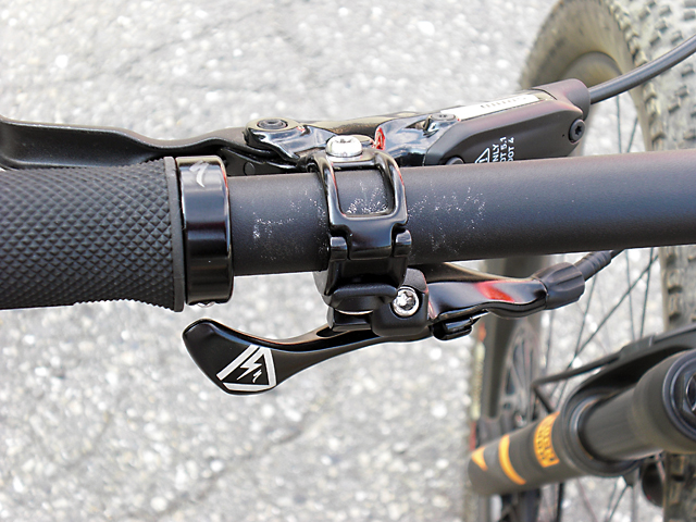 □スペシャライズド/SPECIALIZED Fuse Pro 6Fattie（2016） 38万円 S