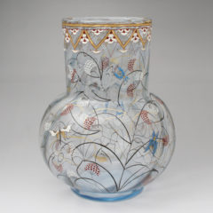 エミール・ガレ「蝶に草花文花瓶 (月光色ガラス)」《アンティックかとう》