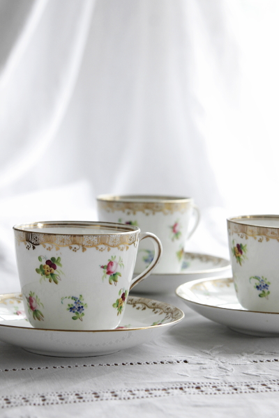SPODE 金彩と花のティーカップ コーヒーカップ イギリス アンティーク