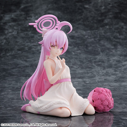 ブルーアーカイブ」のホシノとセリカがセガオリジナルのきらびやかな