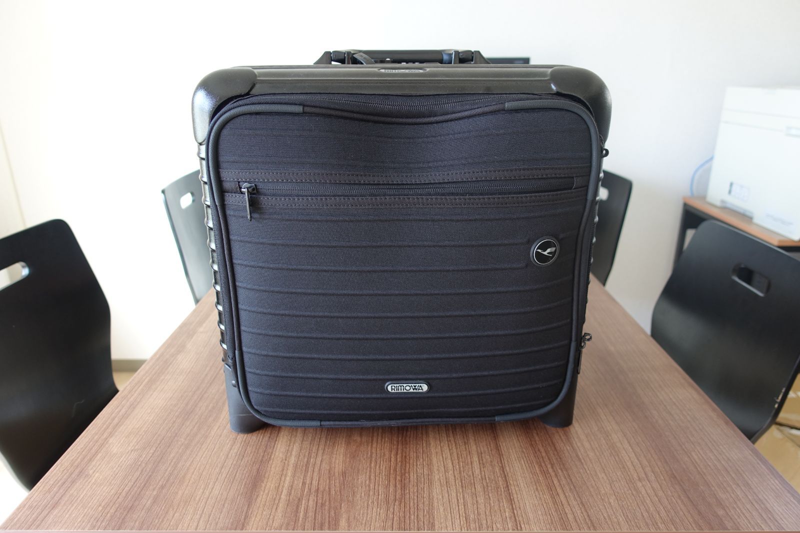 リモワ 807.41 Lufthansa『ボレロ』2輪ビジネス・トロリー 約23L