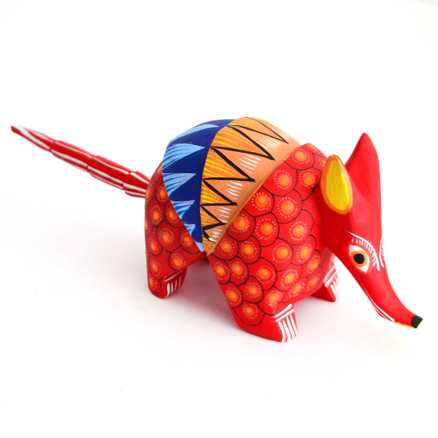 木製アレブリヘ - アルマジロ - メキシコの手工芸品